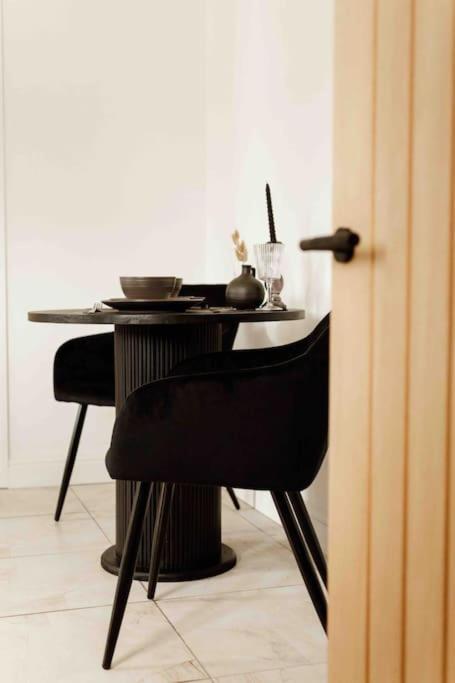 The Saddle Inn, Snetterton Circuit Apartment
